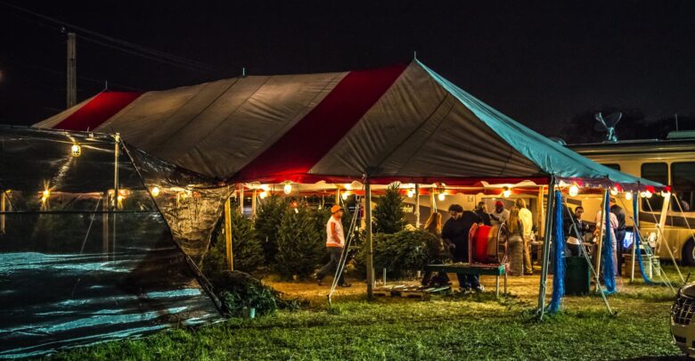 Image of the Hart-T-Tree lot in Davie, Fla.