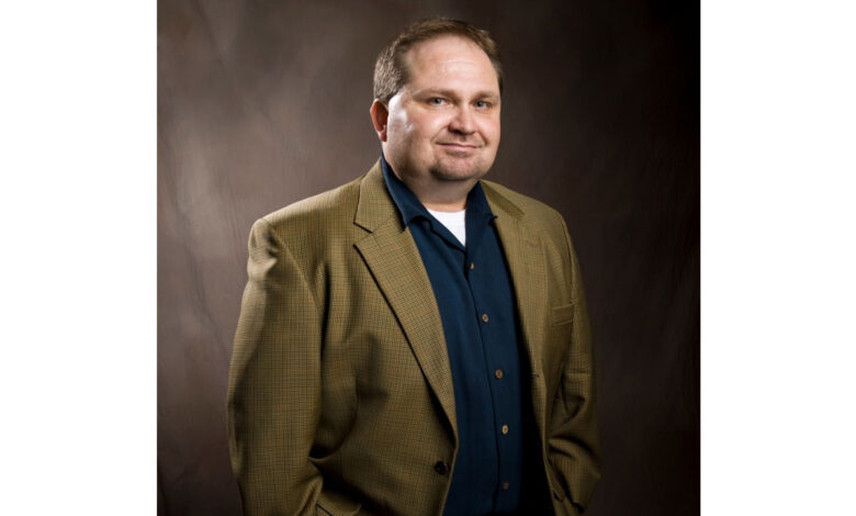 Photo of Dr. Jeff Riggenbach