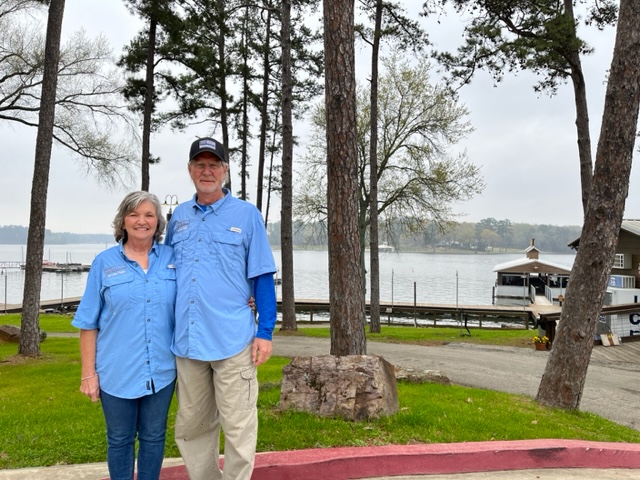 Photo of Venita and Richard Peacock.
