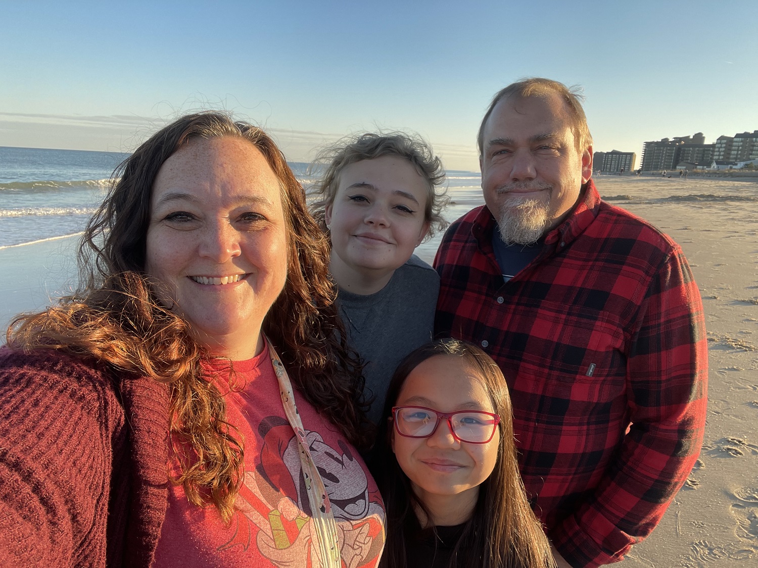 Photo of Beckie, Caylee, Alina and Randy Martin