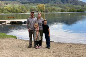 Photo of the Katsonis family, who owns Silverline Lakeside Resort in Winthrop, Wash.
