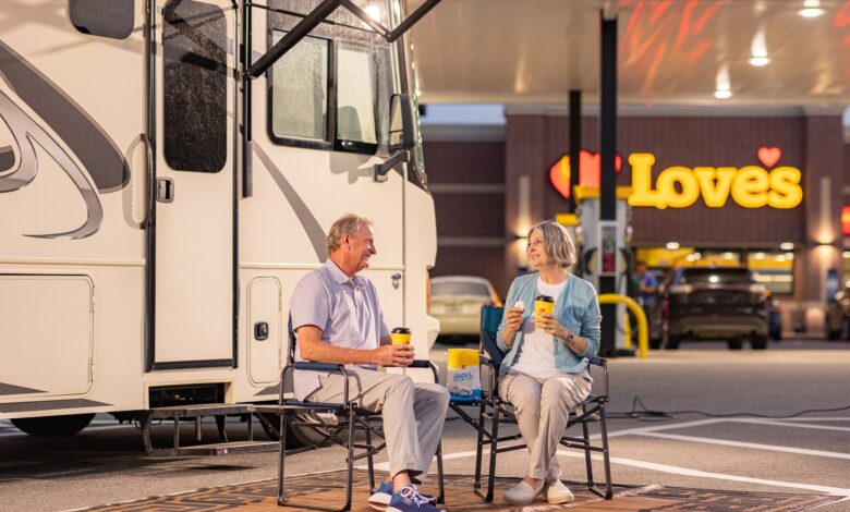 Photo of a couple relaxing at the Love's RV Stop in Jacksonville, Fla.