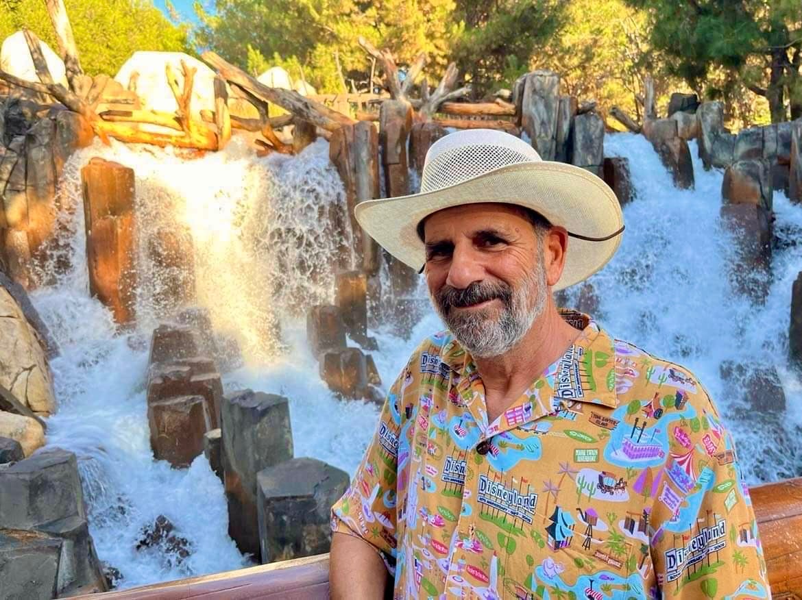 Featured image for “In Episode 357, solo RVer and author Sam Gennawey offers great advice from 7 years of RVing”